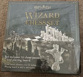 Harry Potter Wizard Chess Set