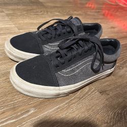 Women’s Size 8 Dark Blue Vans 