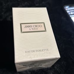 JIMMY CHOO TOILLETE 2 Oz