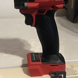 3/8” Impact Wrench 18v Milwaukee 