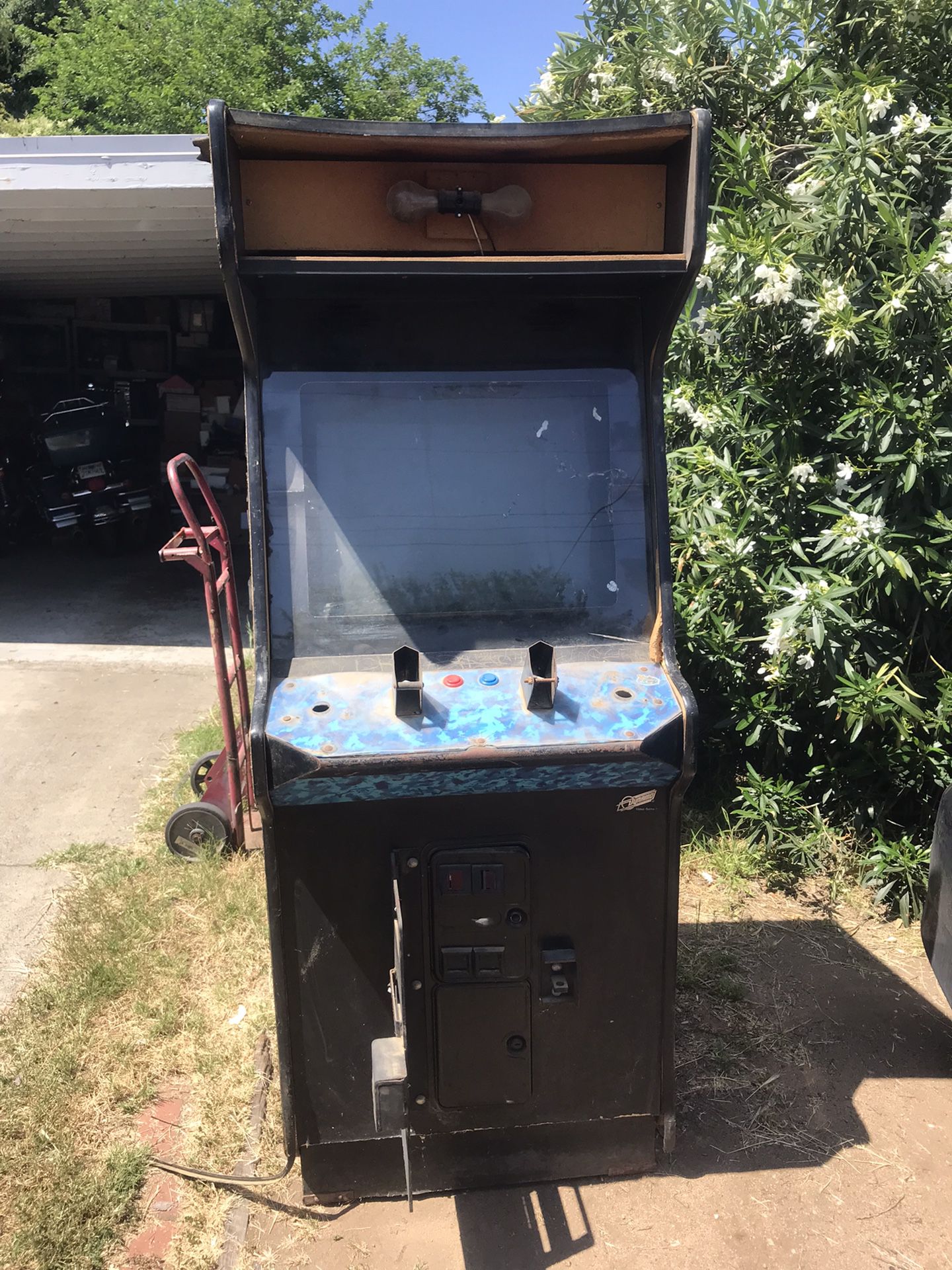 Arcade Cabinet Complete With Coin Door & 25” Crt Monitor & Spare Control Panels