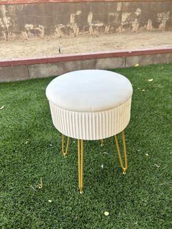 Footstool 