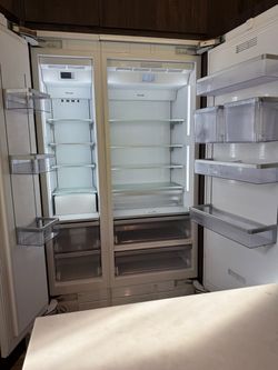 30” THERMADOR REFRIGERATOR & 18” FREEZER