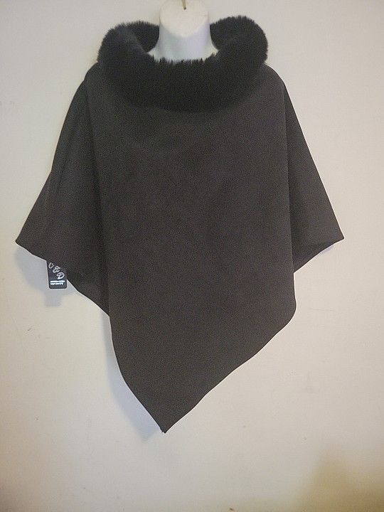 Poncho Faux Fur Collar
