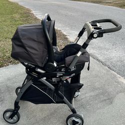 Graco car seat and carrier!