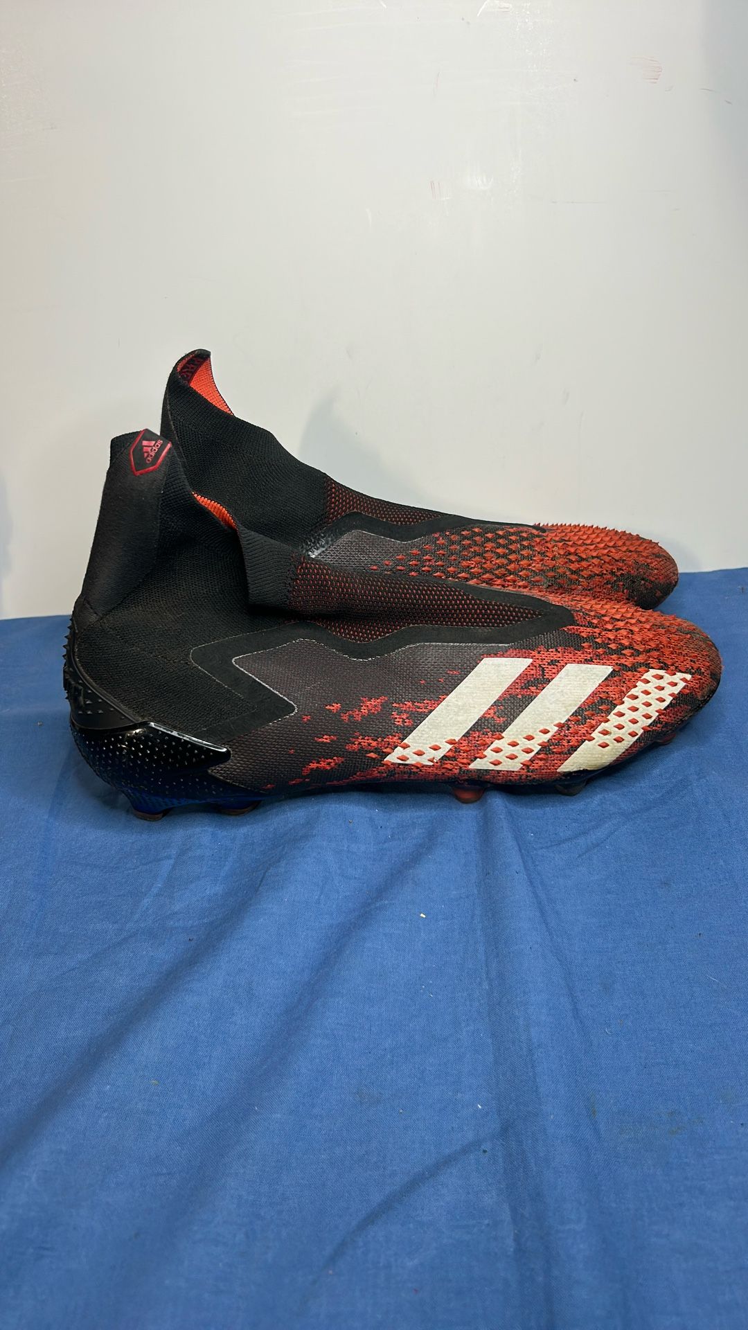 adidas Predator Mutator 20+ Ag 'Core Black Cloud White Active Red' FV3193