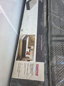 Brand New Sealy Matress Set in Plastic