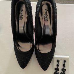 Black Heels Size 8W
