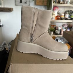 New Ugg Boots