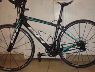 BH QUARTZ all Carbon Fiber 700 Road Bike