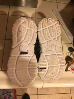 Boys size 10 sneakers starters