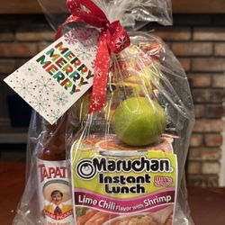 $5 🎄 Need a last-minute Christmas gift that’s FUN!!!