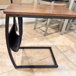 End Table/Side Table