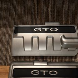 2005,2006 Pontiac Gto Valve Covers