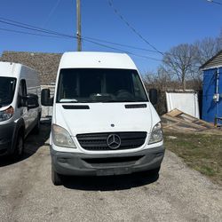 2012 Mercedes-Benz Sprinter