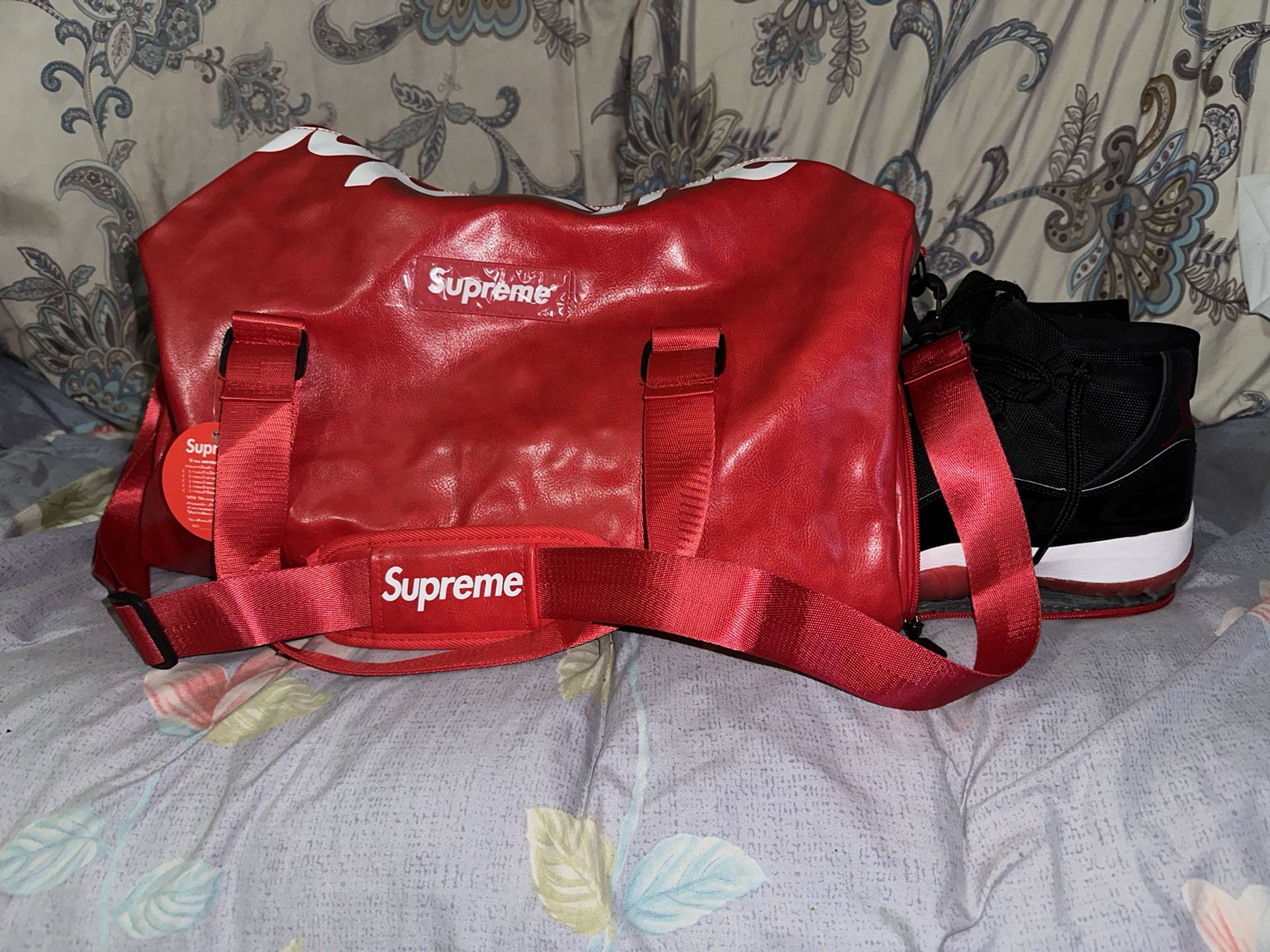 Supreme Duffle Bag for Sale in Bronx, NY - OfferUp