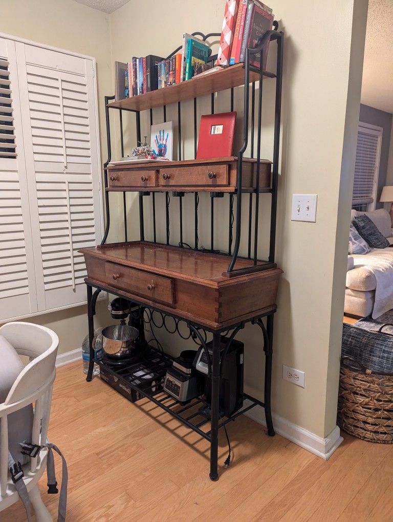 Solid Wood Bakers Rack