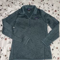 Women’s Patagonia Zip Up 