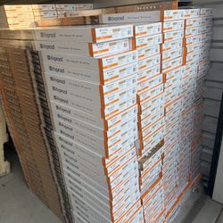 Lifeproof Lakeside Hill Oak 22 MIL Waterproof Luxury Vinyl Flooring (20.1 sq. ft./case)