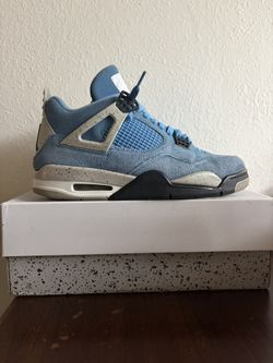 Jordan 4 UNC