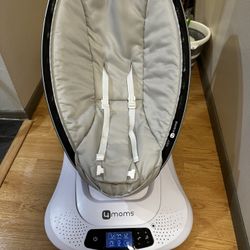 4moms MamaRoo Multi-Motion Baby Swing Model 1037