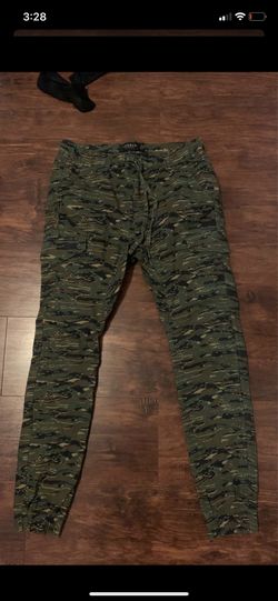 Camo joggers. size small
