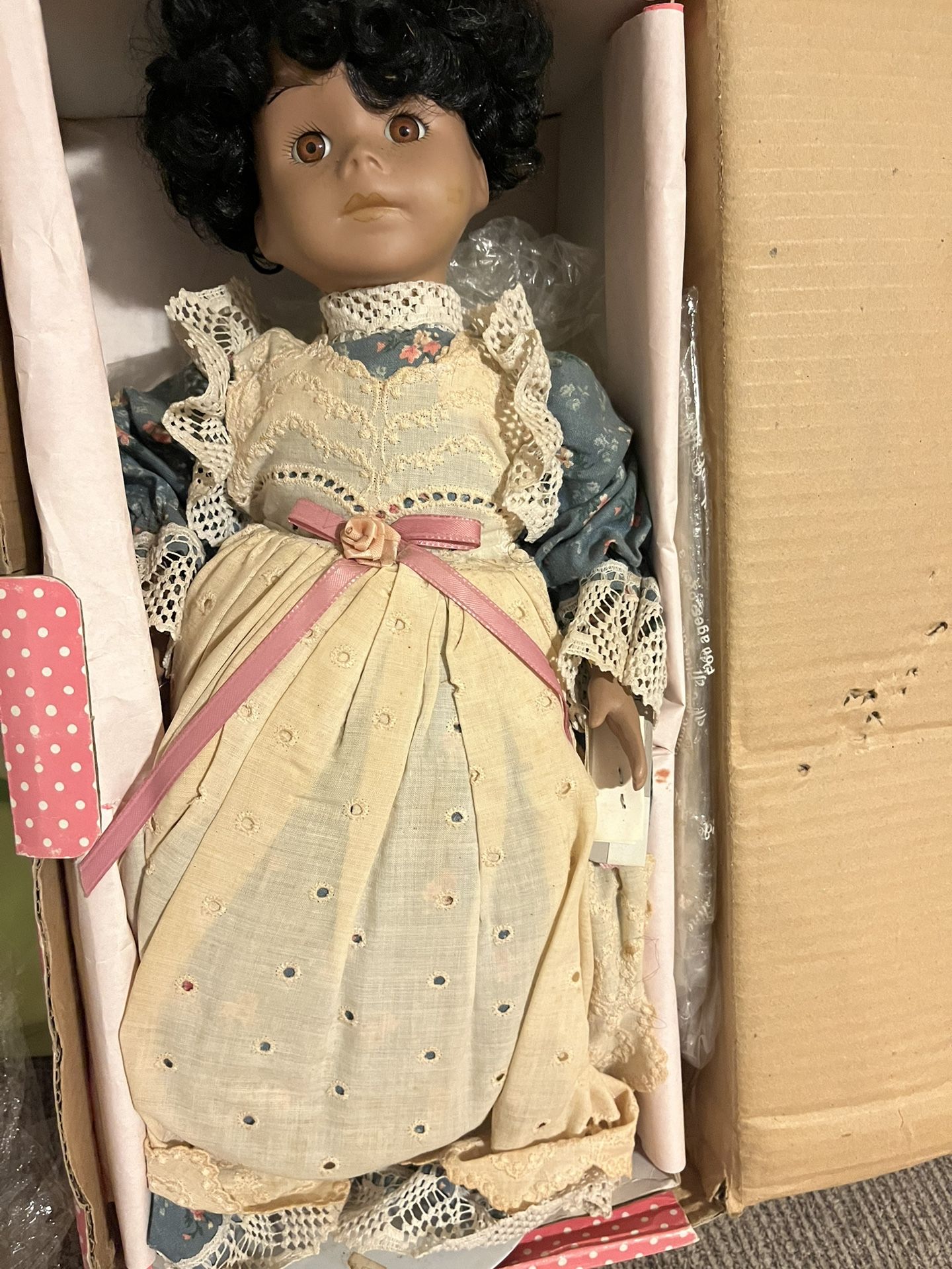 Treasury collection Paradise Galleries PORCELAIN DOLL
