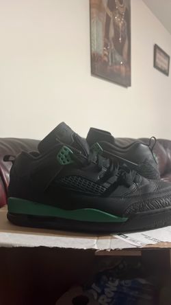 Black and green Jordan “Spizike”