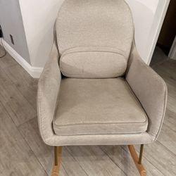 Rocking Chair 
