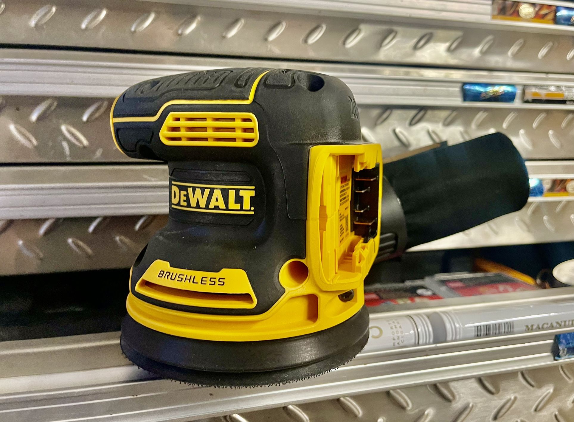 Dewalt XR Orbital Sander 20v