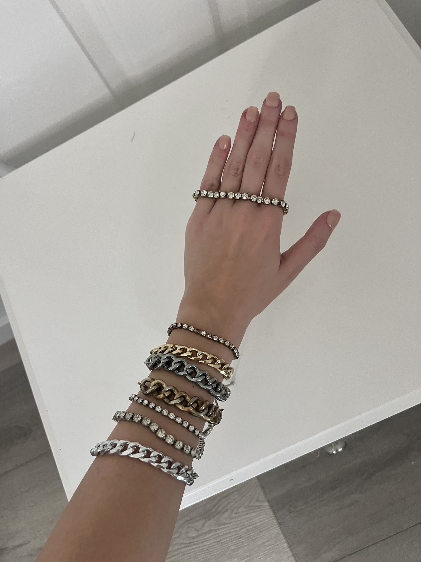Bracelets 