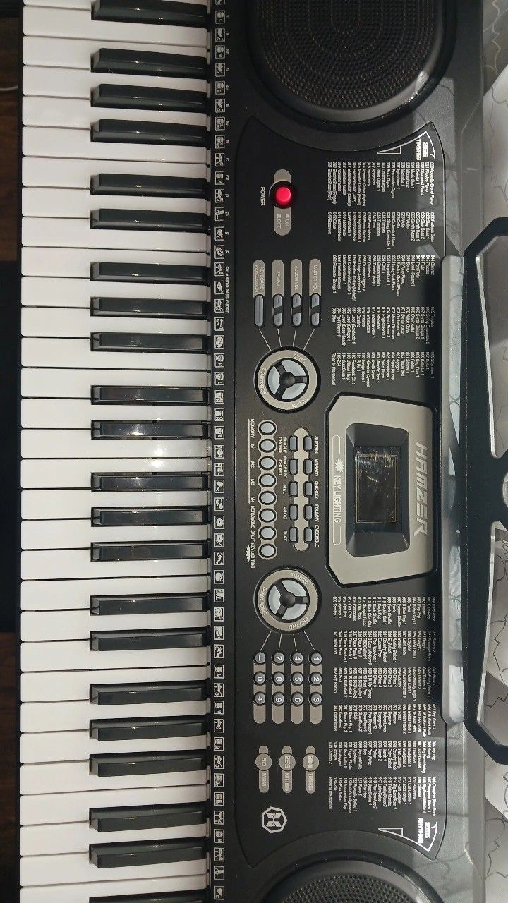 piano/keyboard 