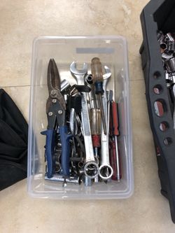 LOOSE TOOLS WRENCHES LUGS NUTS RACHET Drill Bits