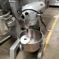 Used Hobart 20 Quart Mixer With Bowl And Hook 