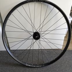 29in Front MTB wheel (SUNringle Duroc SD37)