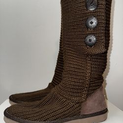 UGGS Sweater Boots 