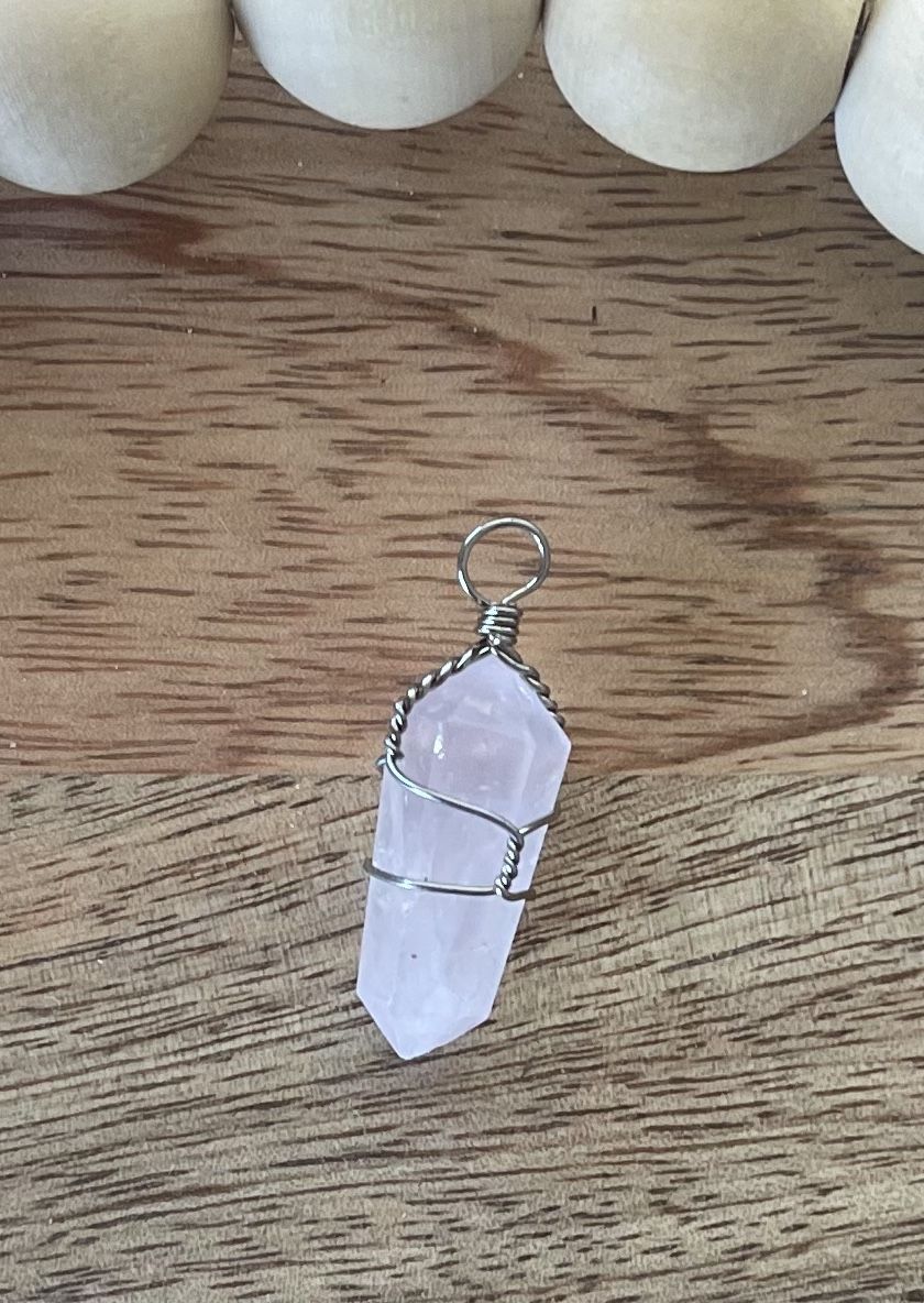 🌷Silver Wire Wrapped 40mm Natural ‘Rose Quartz’ Gem Stone ~ New!