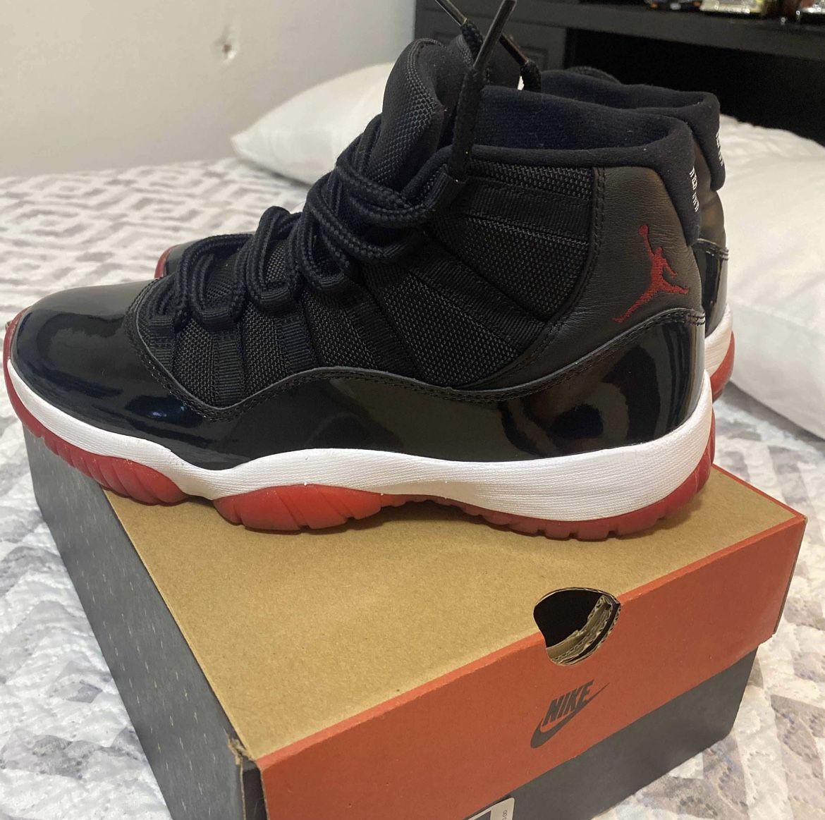 Jordan 11 Bred
