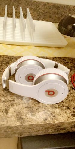 Beats By Dre Solo On-Ear Headphones White/Red