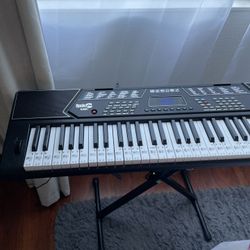 Electric Keyboard - 61 Keys