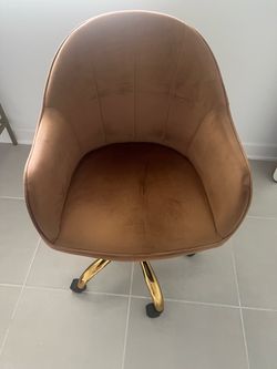 Desk chair