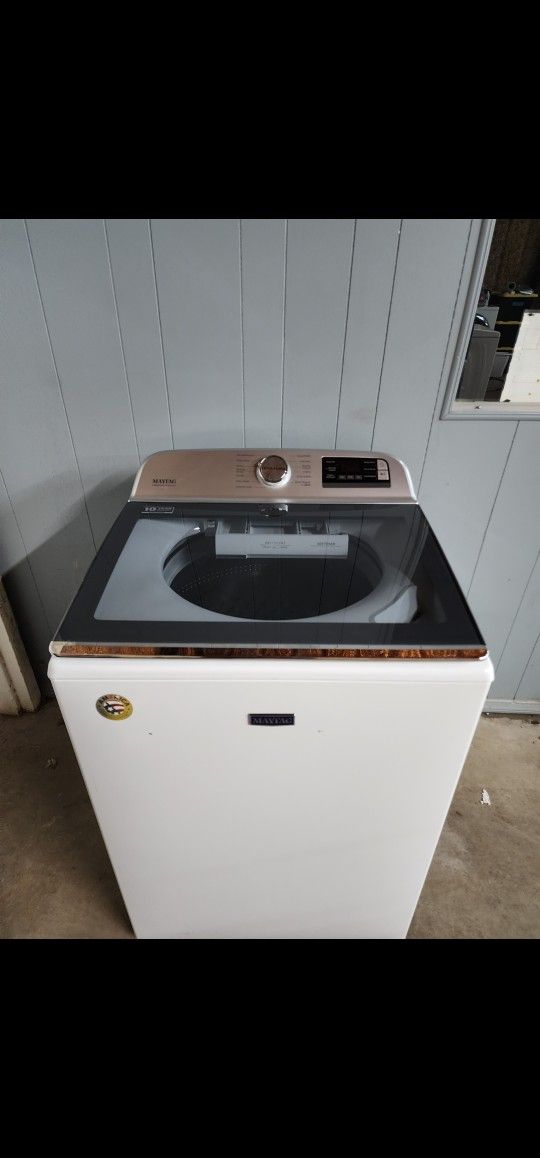 MAYTAG WASHER XL CAPACITY 5.2 CU EXCELLENT CONDITION LARGE CAPACITY HEAVY DUTY DELIVERY AVAILABLE