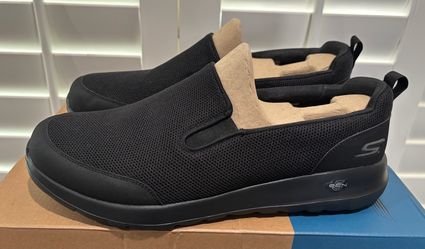 New Skechers Men's Go Walk Max Black Slip-On Sneakers (Men’s Size 12) - $40