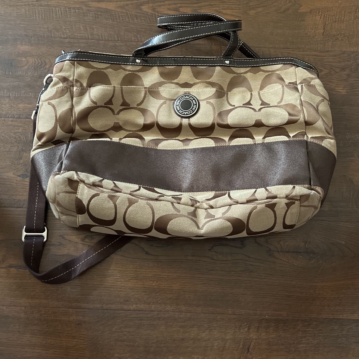 diy travel toiletry bag The Easiest 10-Minute Zipper Pouch