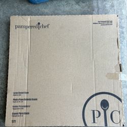 pampered chef large round stone