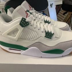 Jordan 4 " Pine Green "