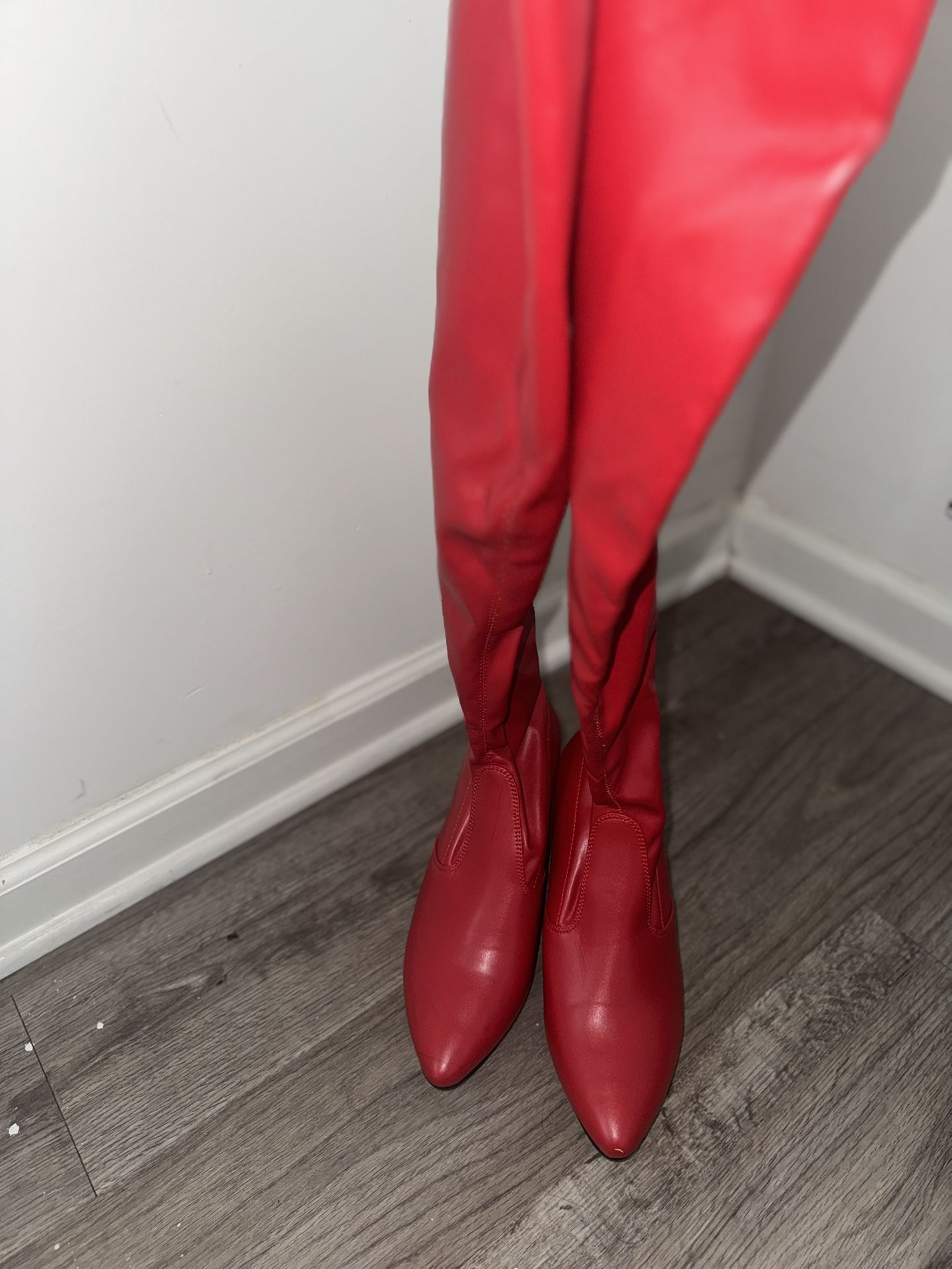 Bold Red Slouchy Knee-High Heeled Boots – Size 8 | Power Statement Shoes