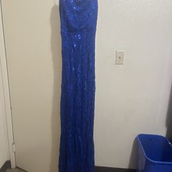 Windsor blue prom dress