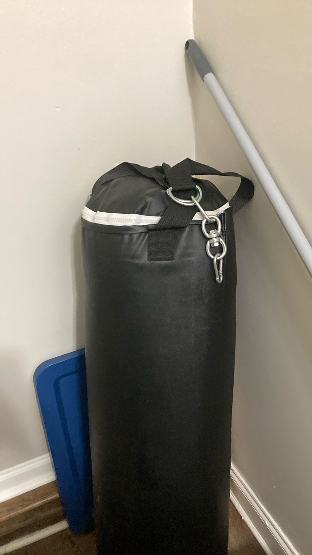 Boxing Bag don’t Know The Brand