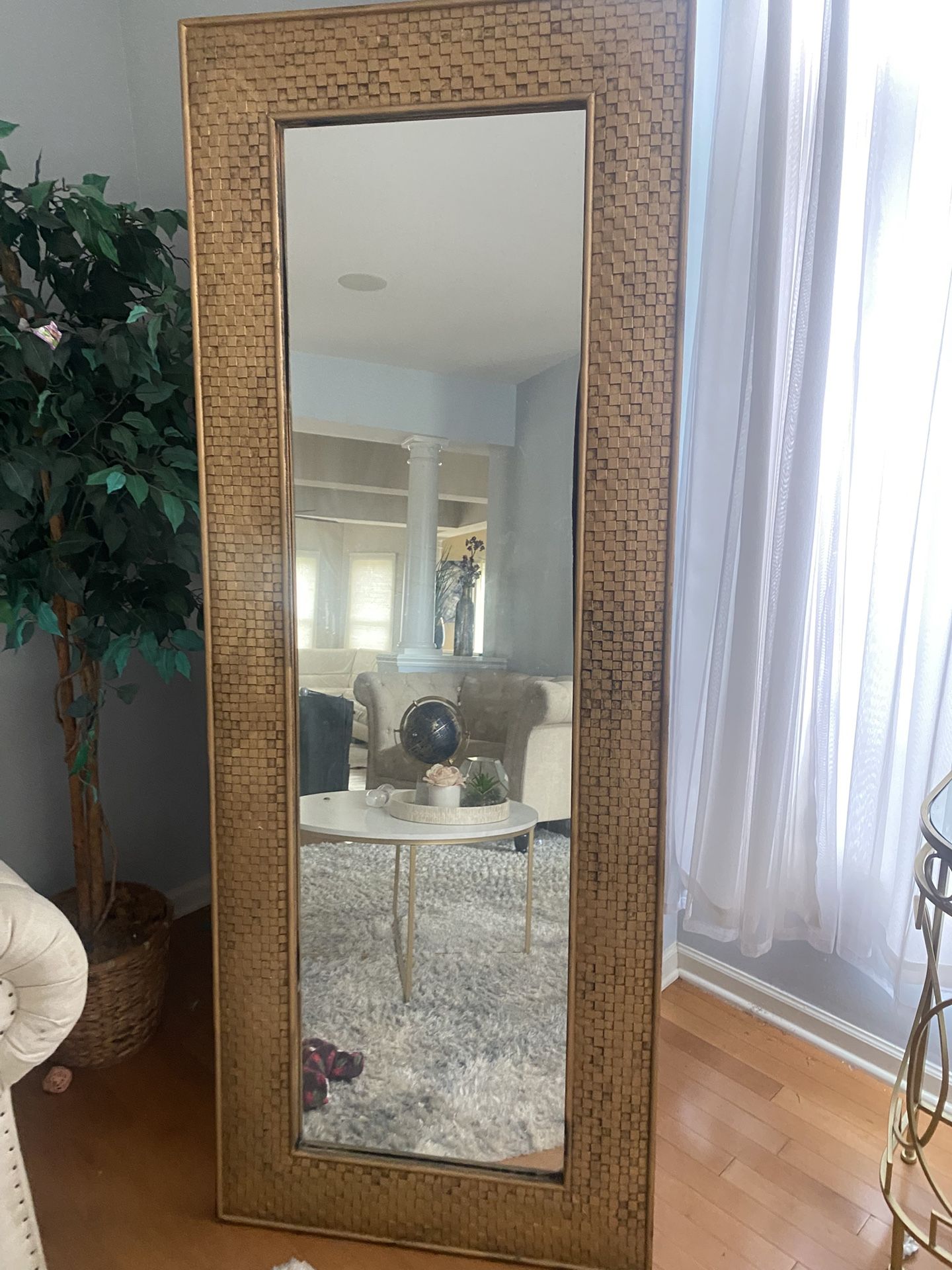 mirror